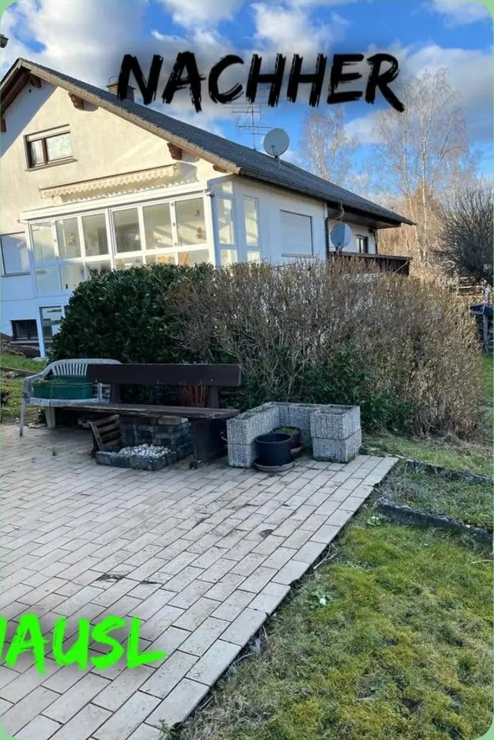Nachher: Gestrüpp vor der Terrasse entfernt