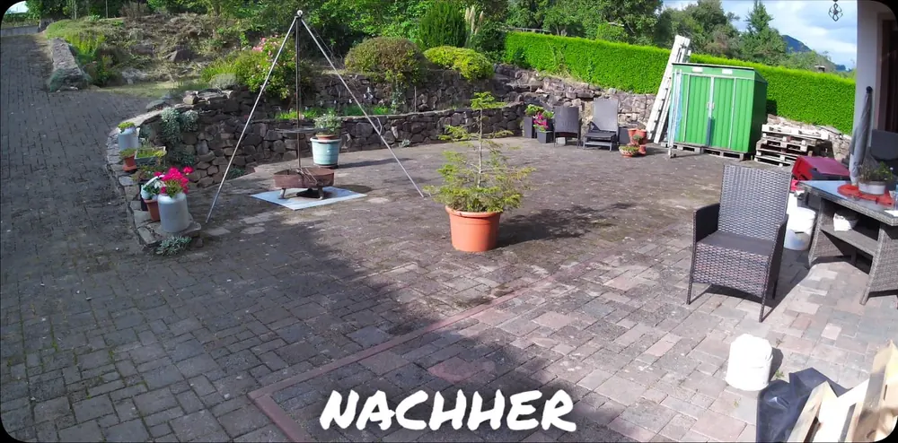 Nachher: Terrassenfugen von Unkraut befreit